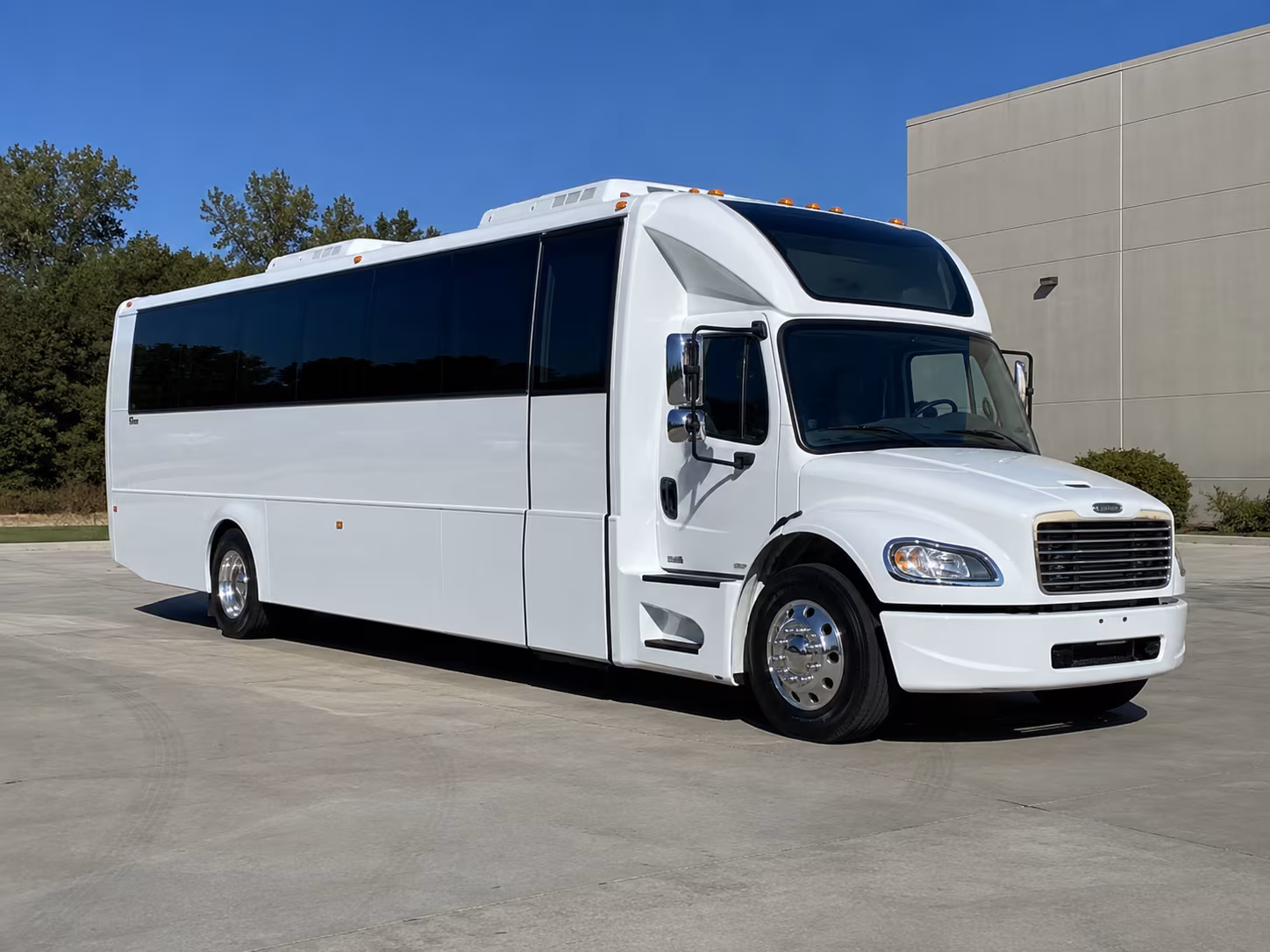 coppell 28 passenger party bus